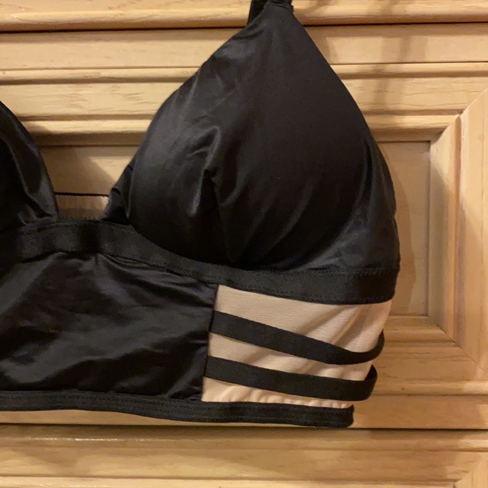 Victoria Secret Satin Bralette - Picture 4 of 7